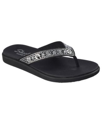 Women’s Meditation Luxe - Sunny Glow Flip-Flop Thong Sandals from Finish Line