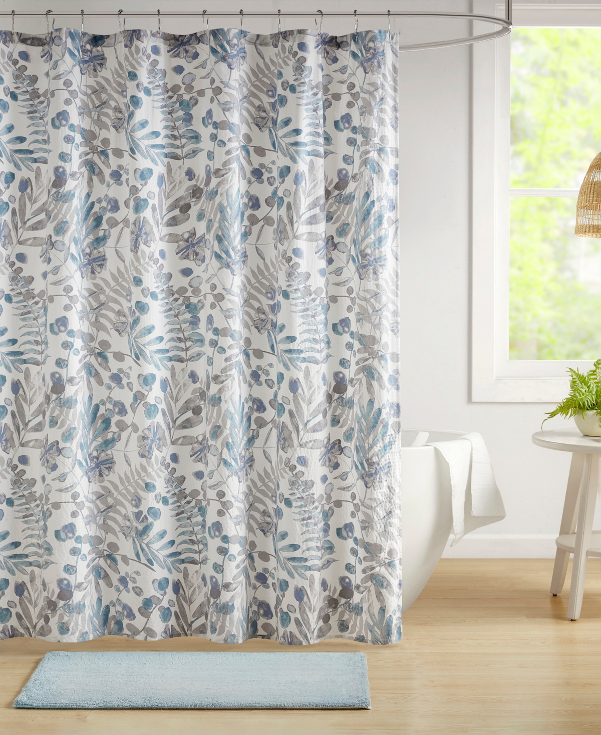 Madison Park Bonnie Printed Seersucker Shower Curtain, 72" x 72"