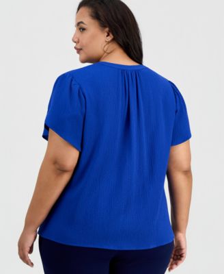 Women's Notched-Neck Tulip-Sleeve Top