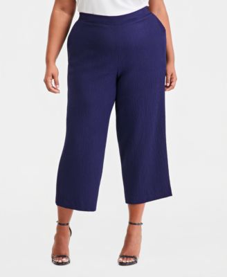 Plus Size Pull-On Crop Straight-Leg Pants 
