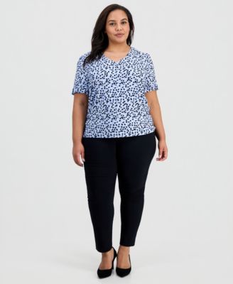 Plus Size V-Neck Ruffled-Cuff Blouse