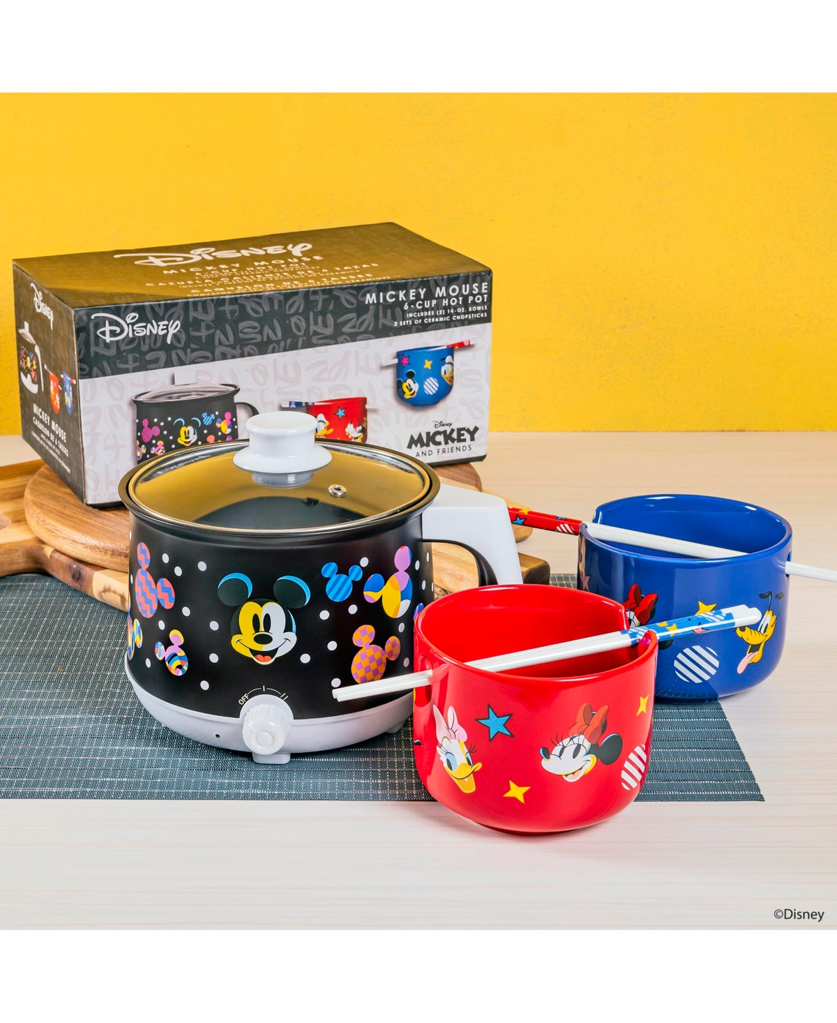 Uncanny Brands Disney Mickey Mouse Hot Pot with Ramen Bowls - Cook with Your Favorite Disney Character