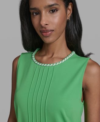 Women's Crew Neck Sleeveless Blouse