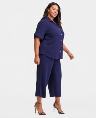 Plus Size Collared Button-Front Shirt & Pull-On Crop Straight-Leg Pants