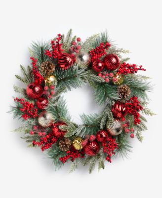 Heritage Wreath with Berries and Ornaments