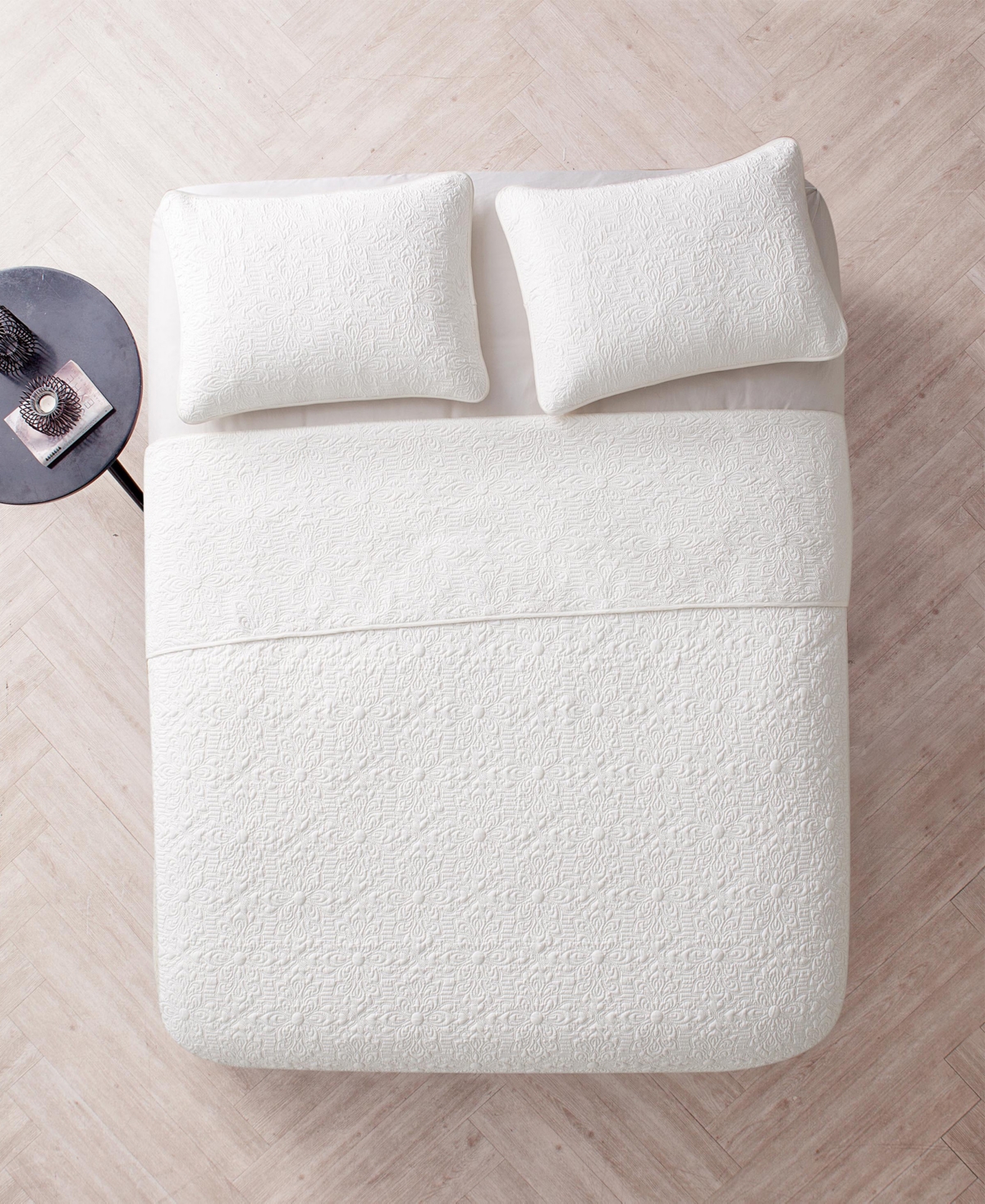 Vcny Home Caroline Embossed -Pc. Quilt Set