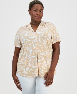 Plus Printed Short-Sleeve V-Neck Knit Top