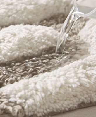 Casablanca Tufted Cotton Bath Rug, 25" Round