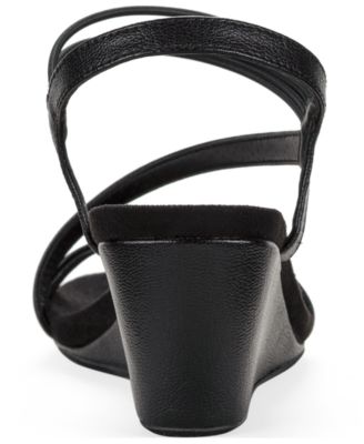 Women's Madysonn Elastic Strappy Wedge Sandals