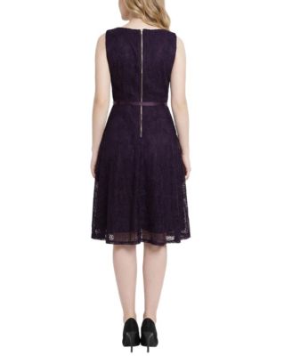 Women's Sleeveless Lace Belted Dress