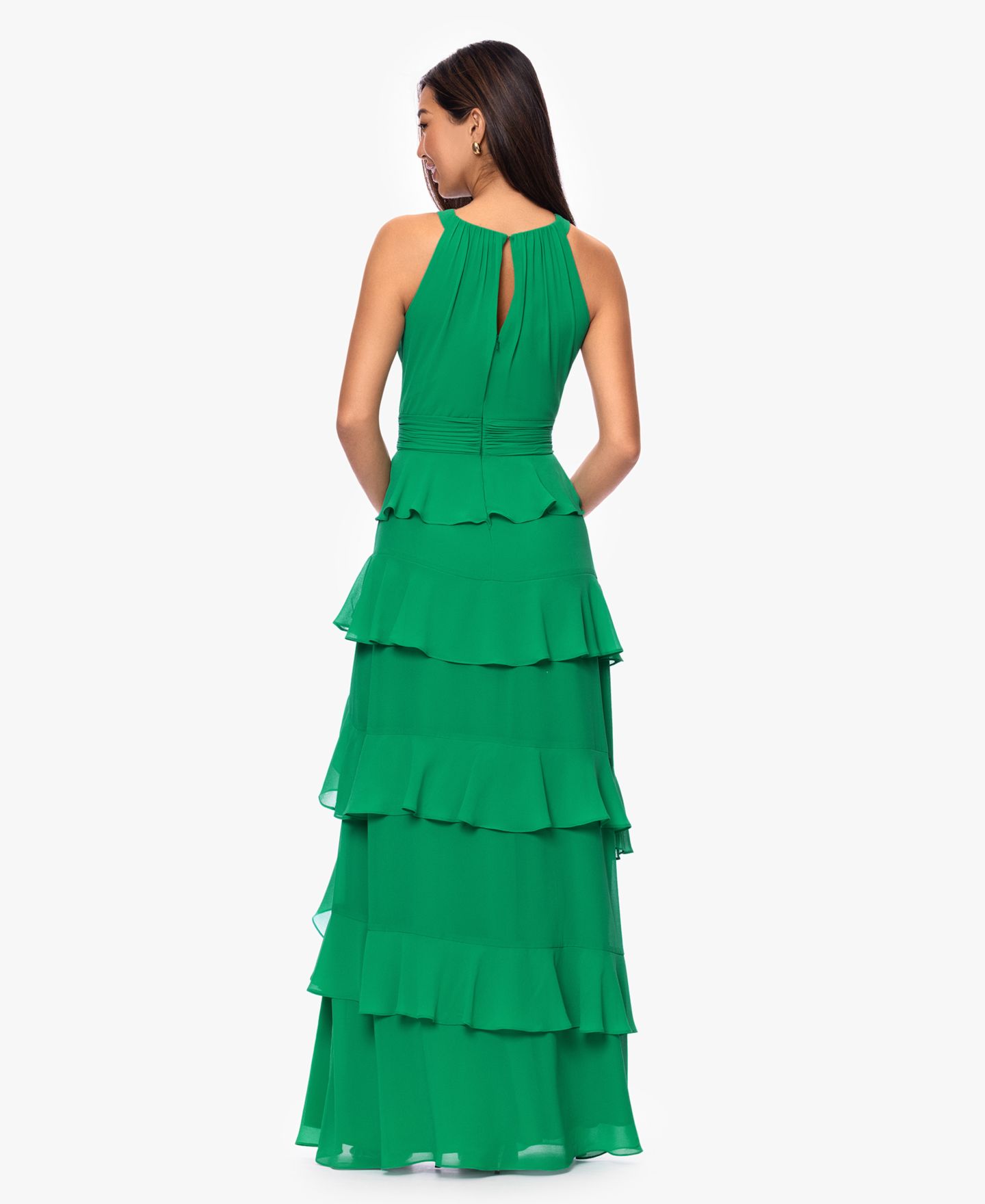 Женское платье XSCAPE Halter Tiered Ruffle Gown, цвет: Изумрудный — фото 5
