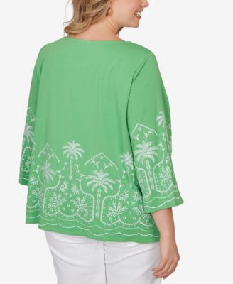 Plus Size Palm Tree Embroidered Knit Top