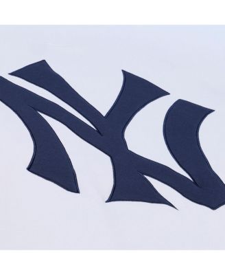 Men's White New York Yankees Arctic Fleece Sweatshirt