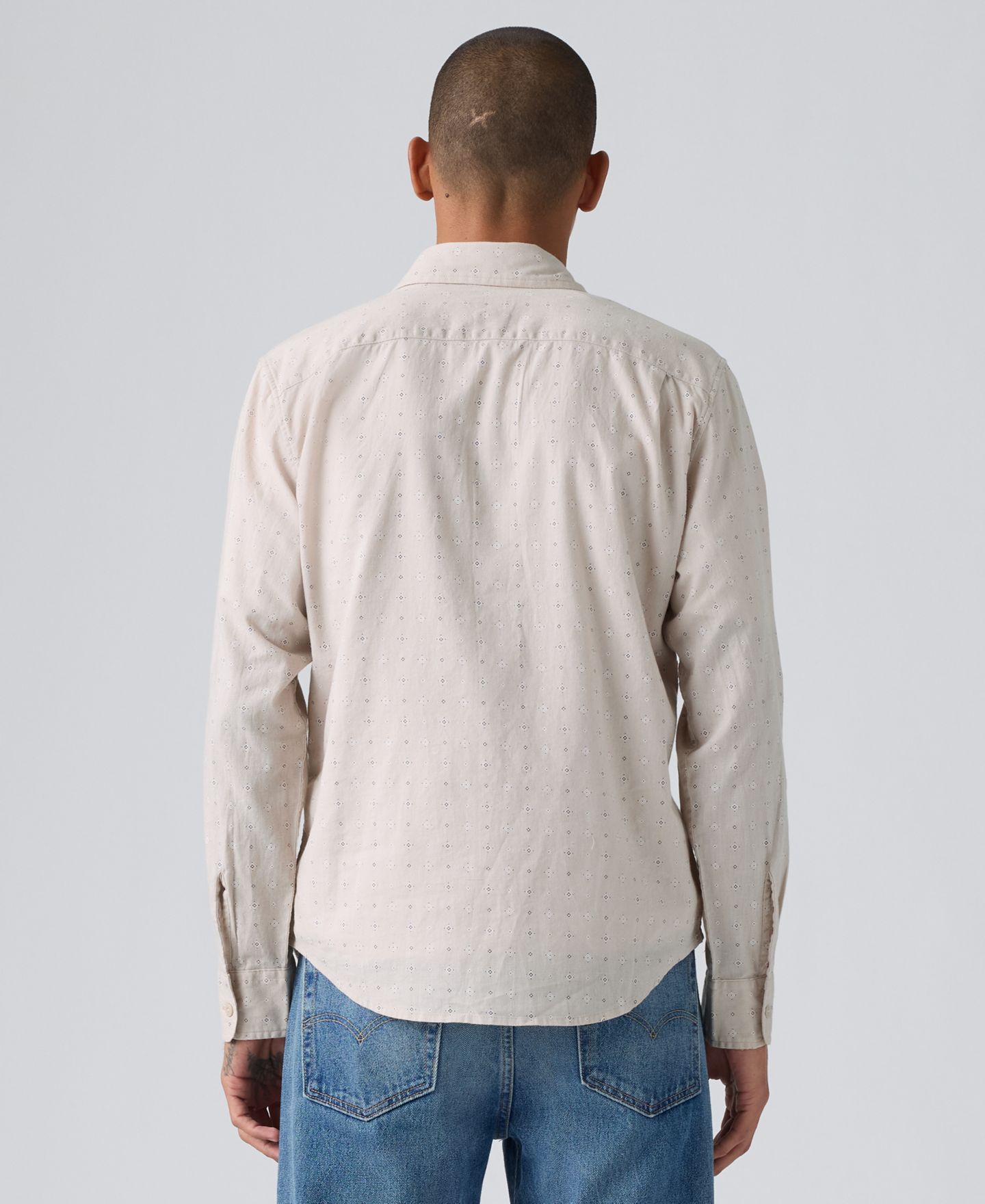 Мужская рубашка Levi's Classic Pocket Regular-Fit Long-Sleeve, цвет: Серый — фото 4