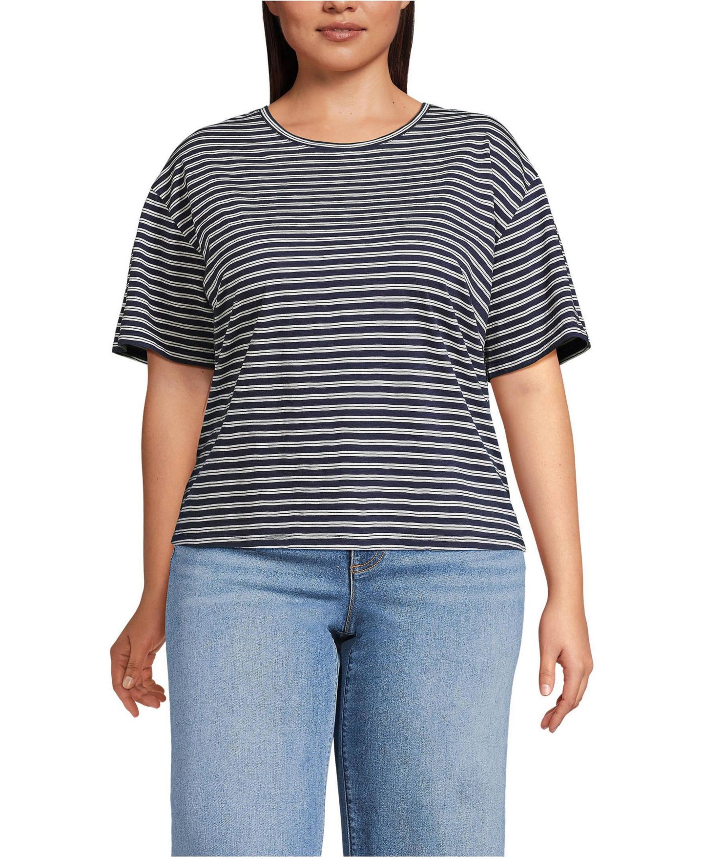 Женская футболка Lands' End Plus Size Short Sleeve Slub Jersey, цвет: Тёмно-синий / Слоновая кость латте полосатый — фото 1