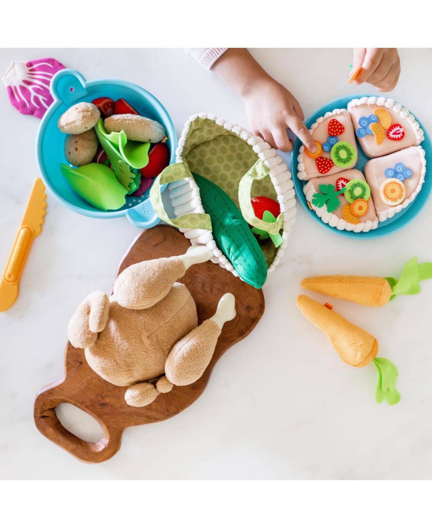 Детские игрушки Haba Roast Chicken 5-Piece Play Food Set, от 3 лет — фото 3