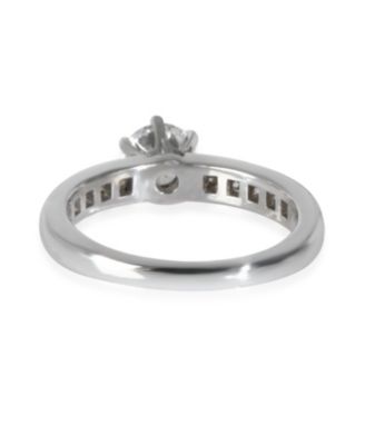 0.7 ct Round Brilliant Diamond Engagement Ring