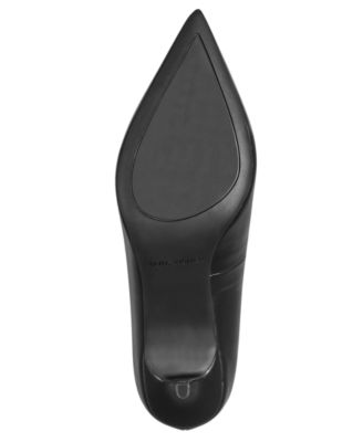 Women's Alola Kitten Heel Pumps