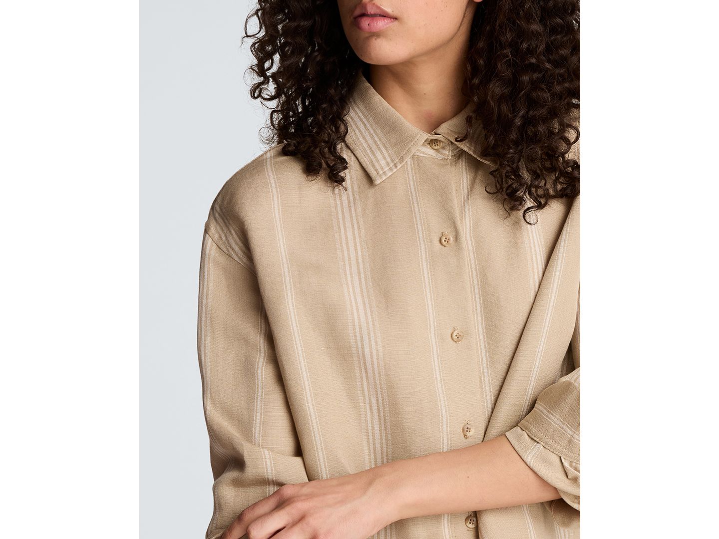 Женская рубашка Kenneth Cole Drop Shoulder Linen Boyfriend, цвет: Белый — фото 9