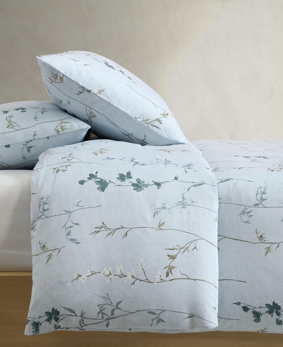 Calvin Klein Wildflower Soft 3-Pc. Comforter Set