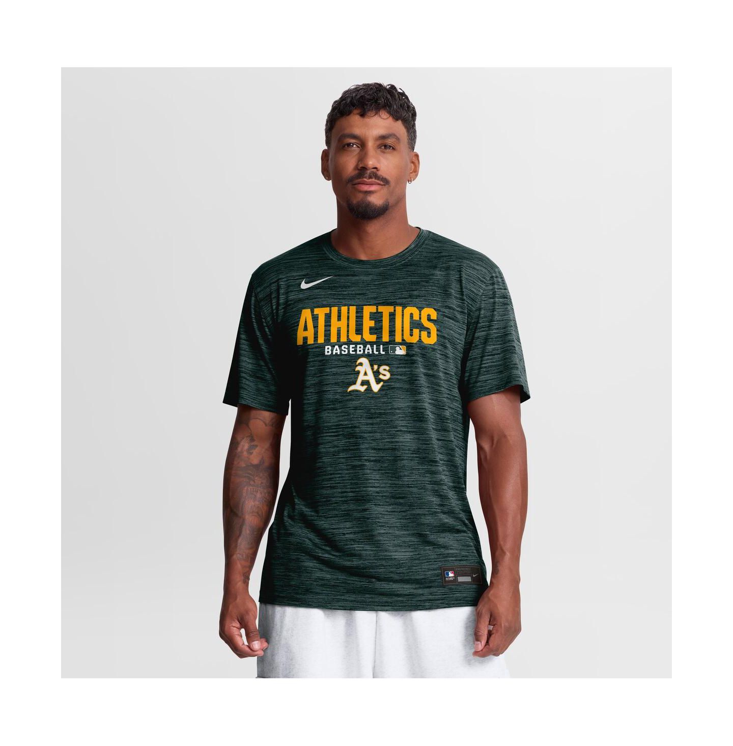 Мужская футболка Nike Green Athletics Authentic Collection Velocity Dri-FIT — фото 1