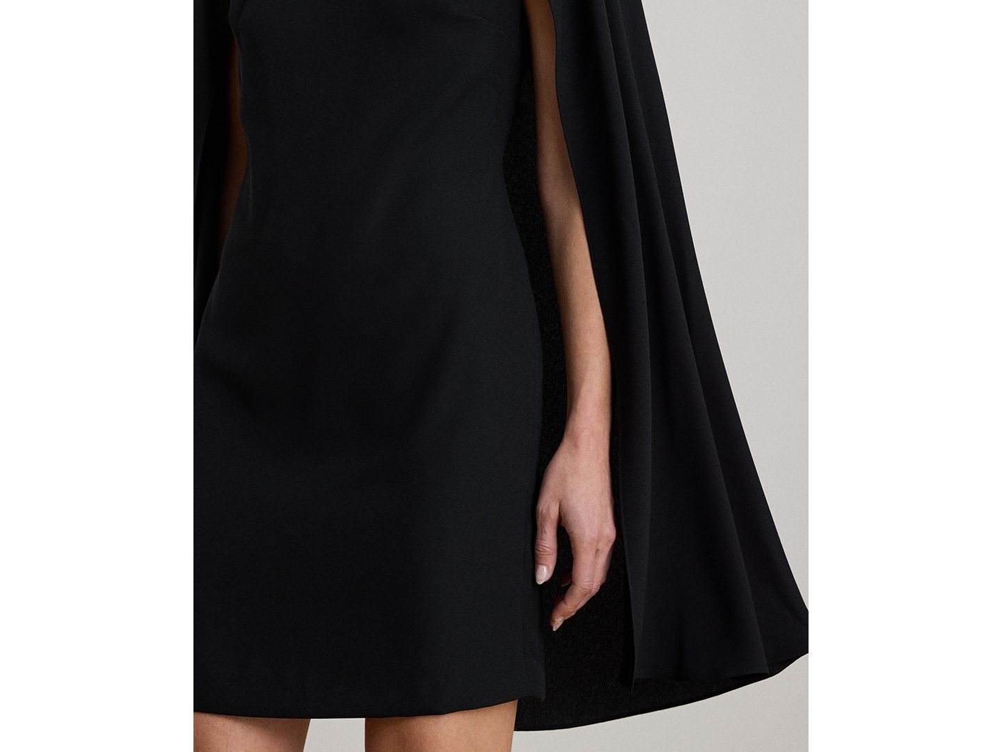 Женское платье Lauren Ralph Lauren Georgette Cape, цвет: Чёрный — фото 3
