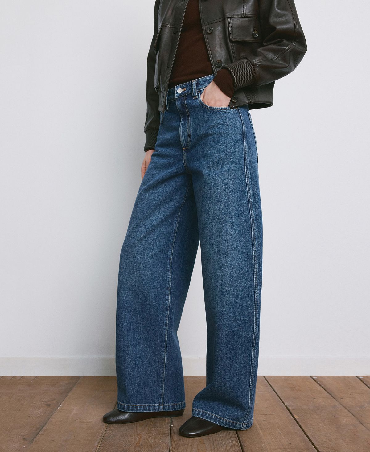 Mango Women's Mid-Rise Balloon Jeans view 5 — MAYCSS fashion products