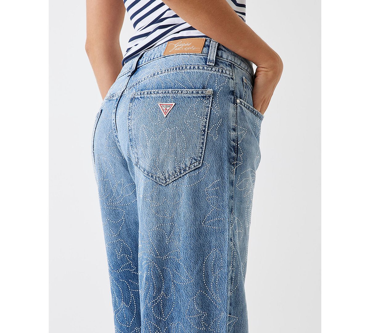 GUESS Women's Low-Rise Wide-Leg Baggy Jeans view 4 — MAYCSS fashion products
