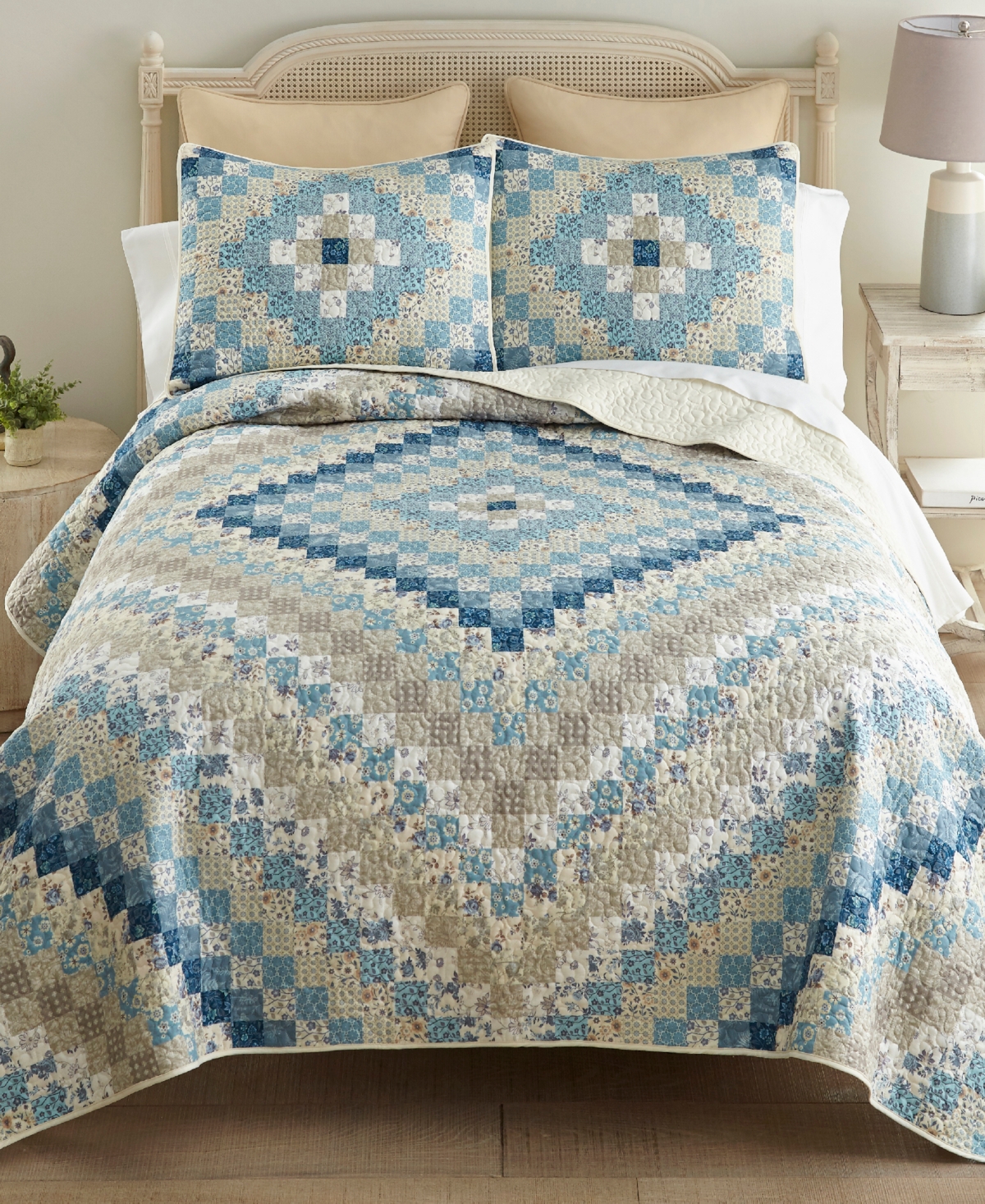 Donna Sharp Diamond Ultra-Comfort 3-Pc. Quilt Set