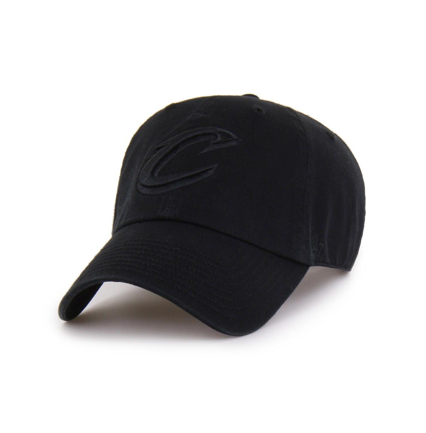 Мужская кепка '47 Brand Cleveland Cavaliers Black on Black Clean Up Adjustable Hat — фото 1