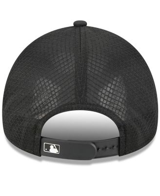 Men's Black Pittsburgh Pirates 2026 Batting Practice Alternate Apex 9FORTY Adjustable Hat