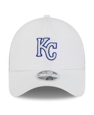 Men's White Kansas City Royals 2026 Batting Practice Apex 9FORTY Adjustable Trucker Hat