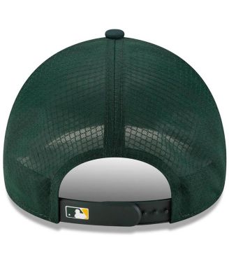 Men's Green Athletics 2026 Batting Practice Apex 9FORTY Adjustable Trucker Hat