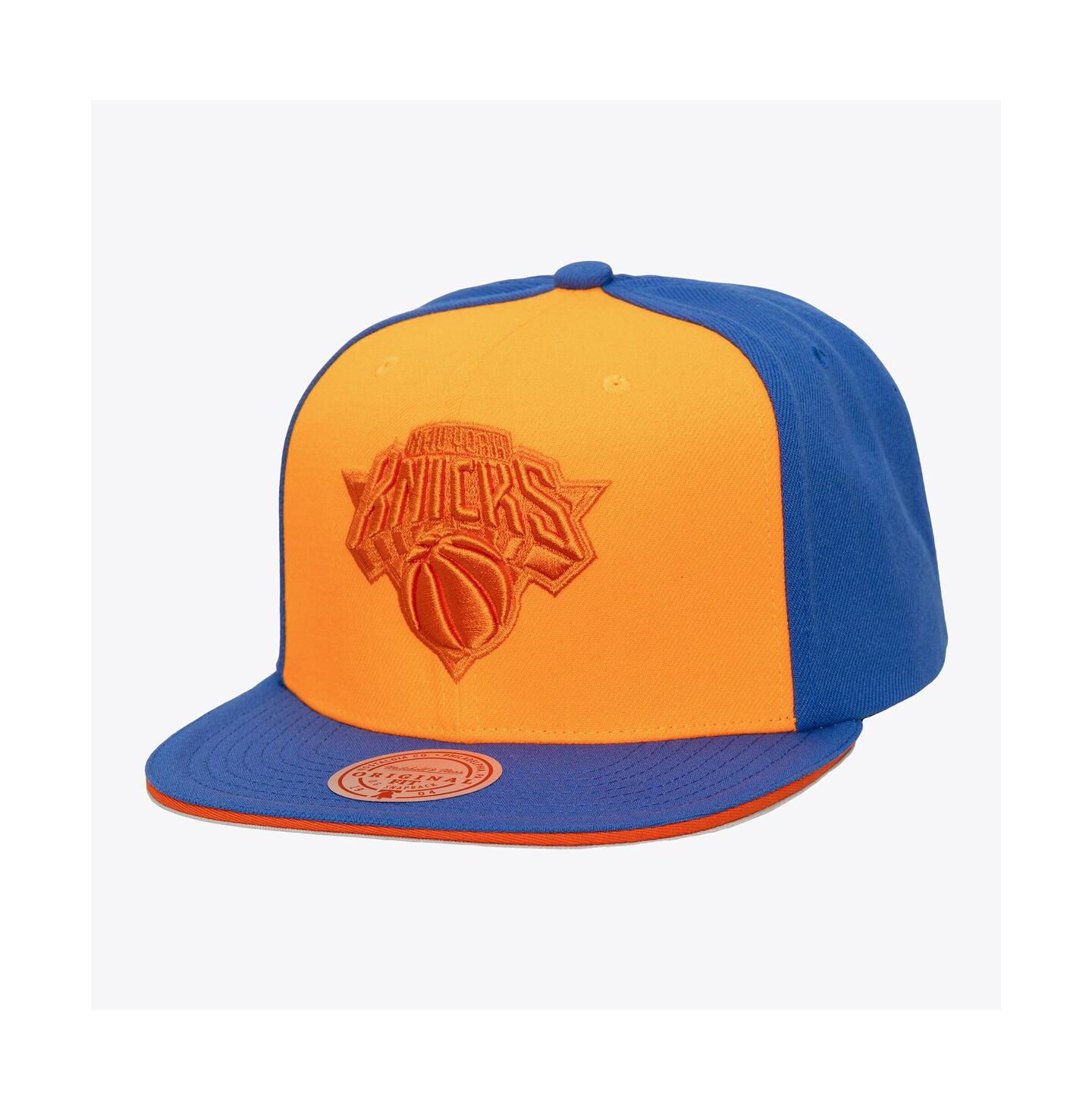 Мужская кепка Mitchell & Ness Orange/Blue New York Knicks Color Pop Snapback Hat — фото 1