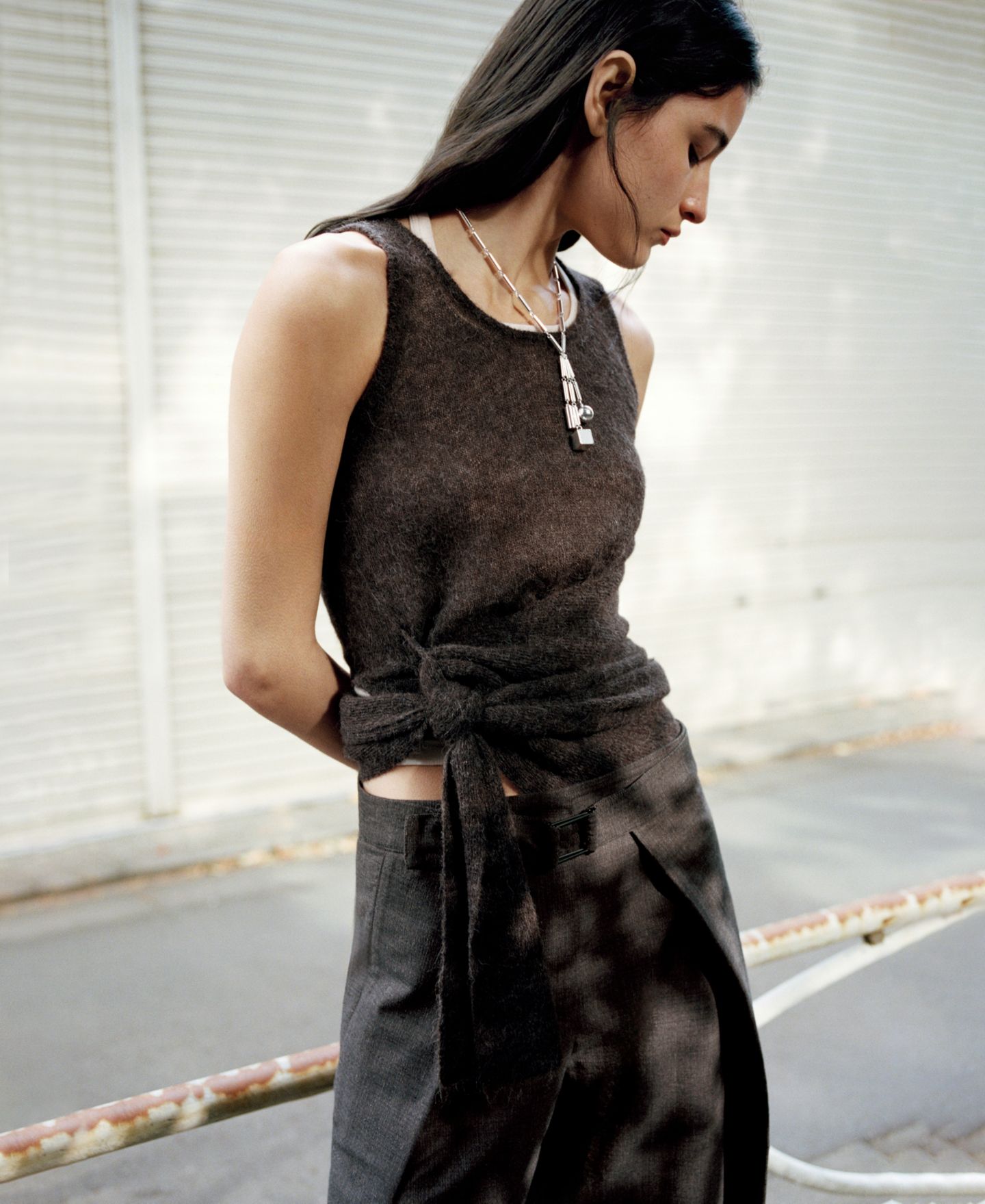 Женский топ Mango Asymmetrical Semi-Sheer Alpaca, цвет: Средний коричневый — фото 4