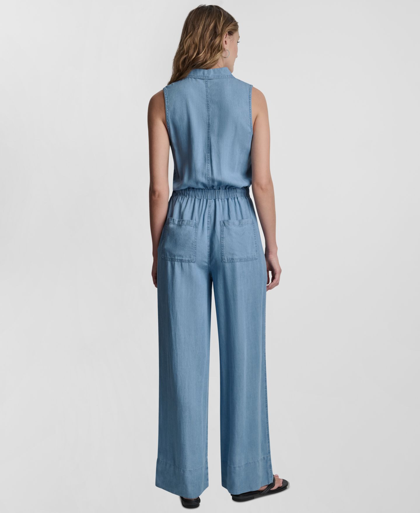 Женский комбинезон DKNY Jeans Sleeveless Collared Neck Jumpsuit, цвет: Шамбре — фото 7