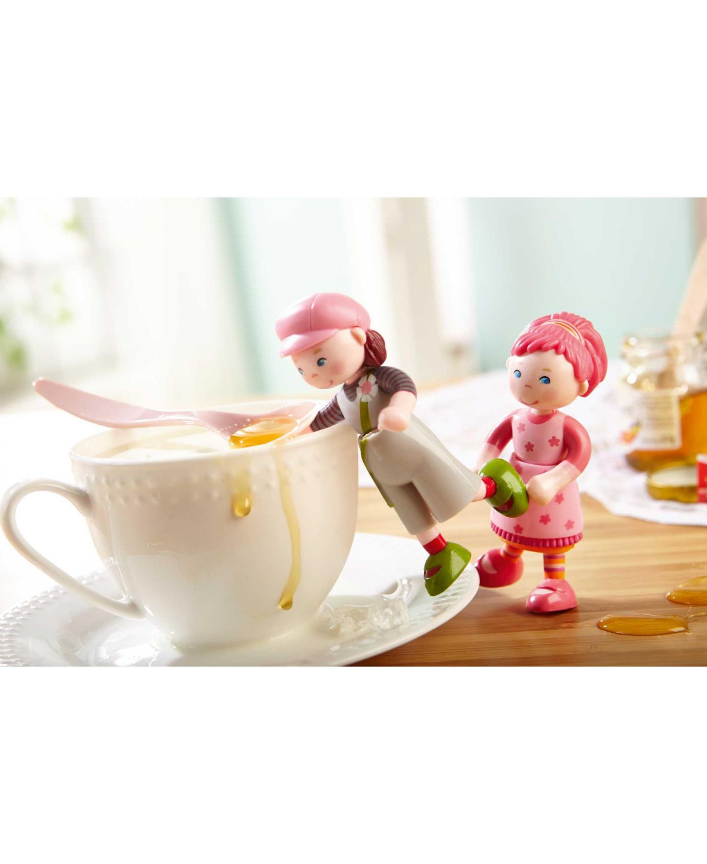 Подвижная мини-кукла Haba Little Friends Lilli, 4", от 3 лет, цвет: Розовый — фото 3