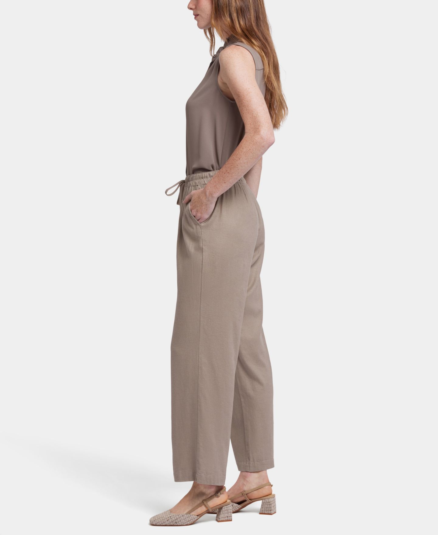 Женские брюки NYDJ Petite Relaxed Drawstring Pull-On, цвет: Saddlewood — фото 4