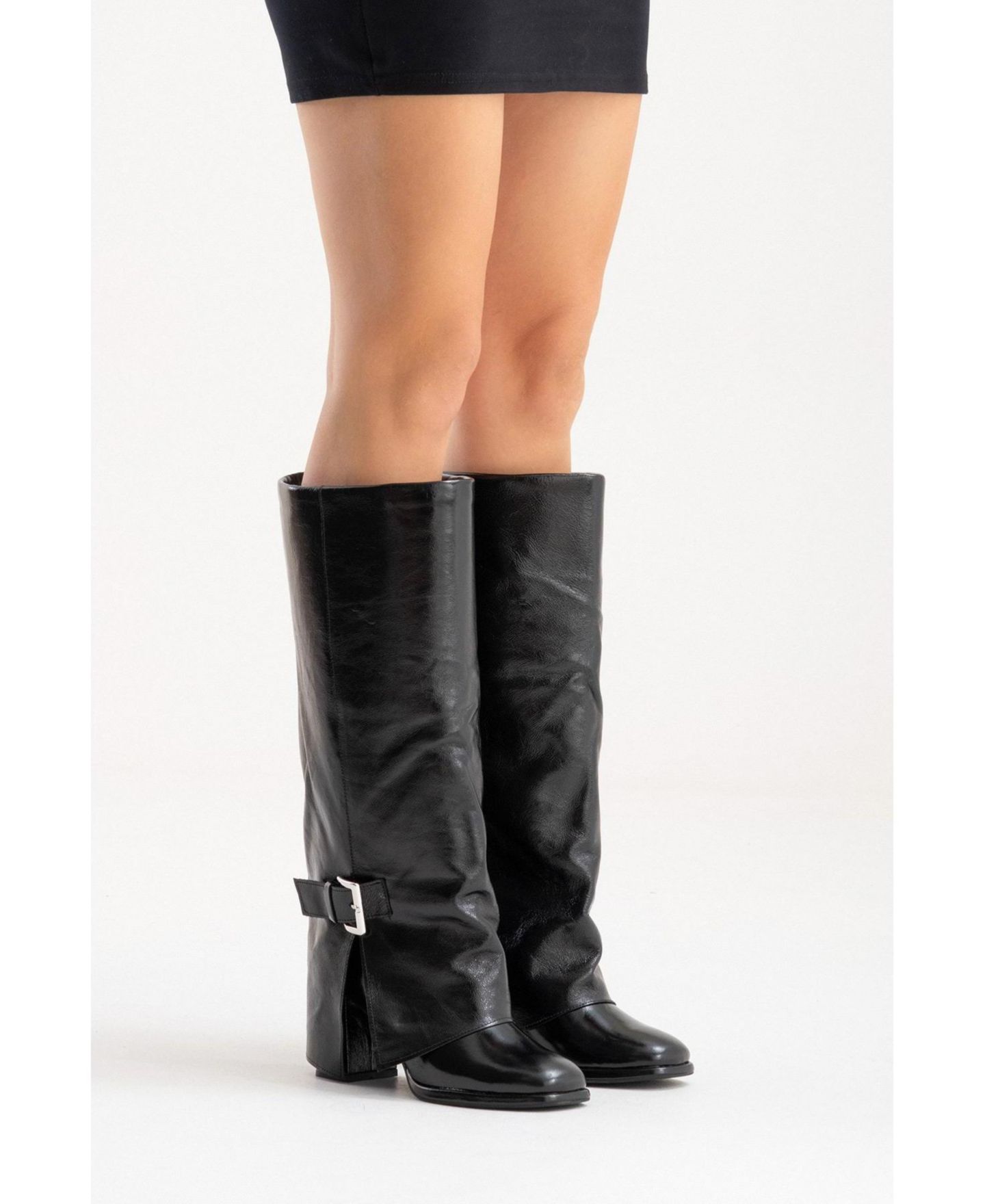 Женские ботинки Forever & Always Shoes Lojo Leather Block Heel Boot, цвет: Чёрный лаковый — фото 5