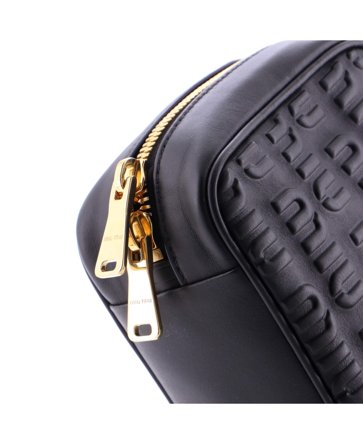 Pre-Owned Miu Miu Medium Softy Chain Camera Bag Logo Embossed Leather