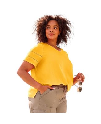 Women's Openwork Trim Short Sleeve Top