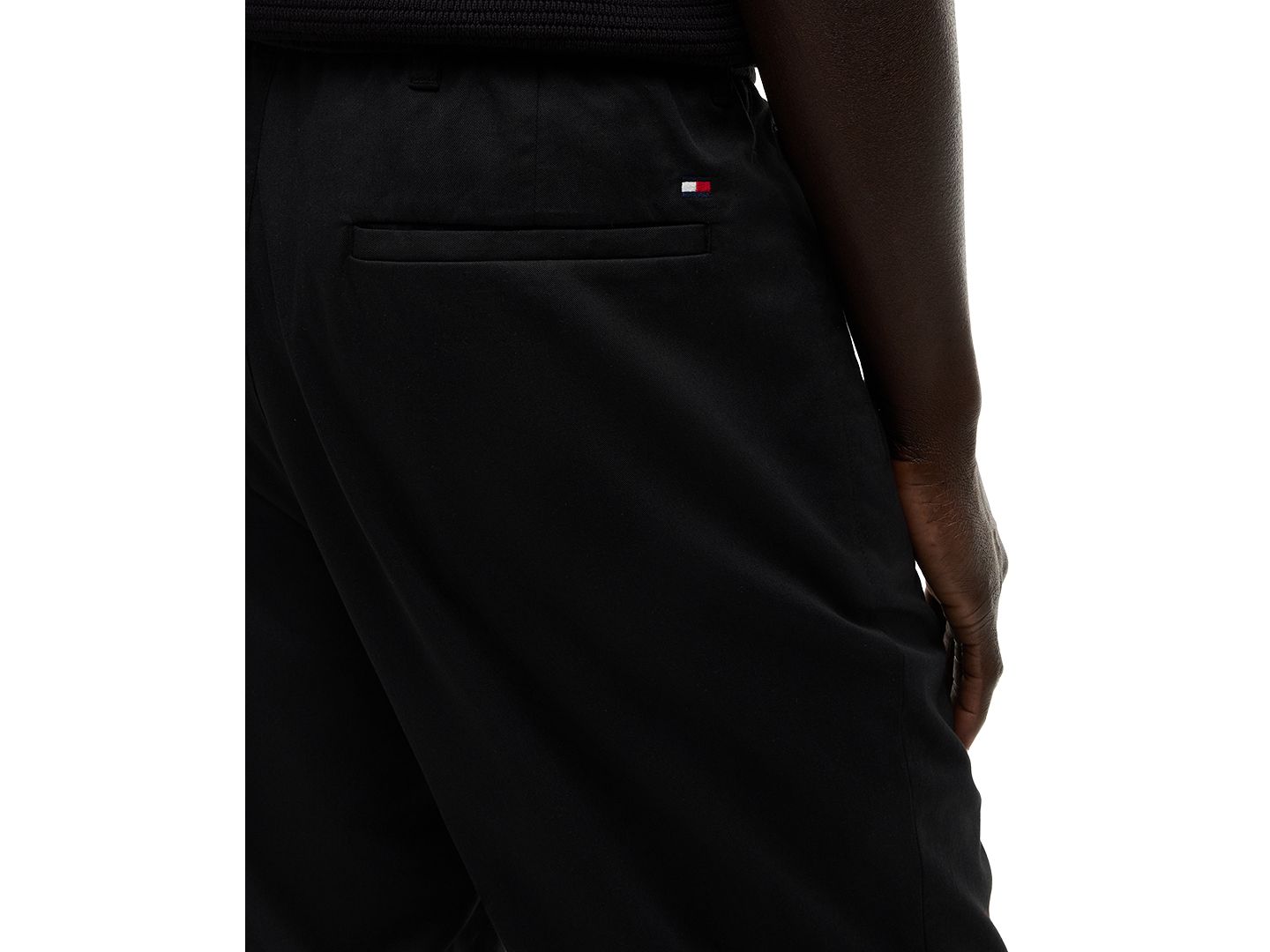 Мужские брюки Tommy Hilfiger Dover Regular-Fit Elastic Waist Chino, цвет: Чёрный — фото 3