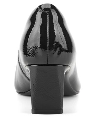 Women's Merida Block Heel Pumps