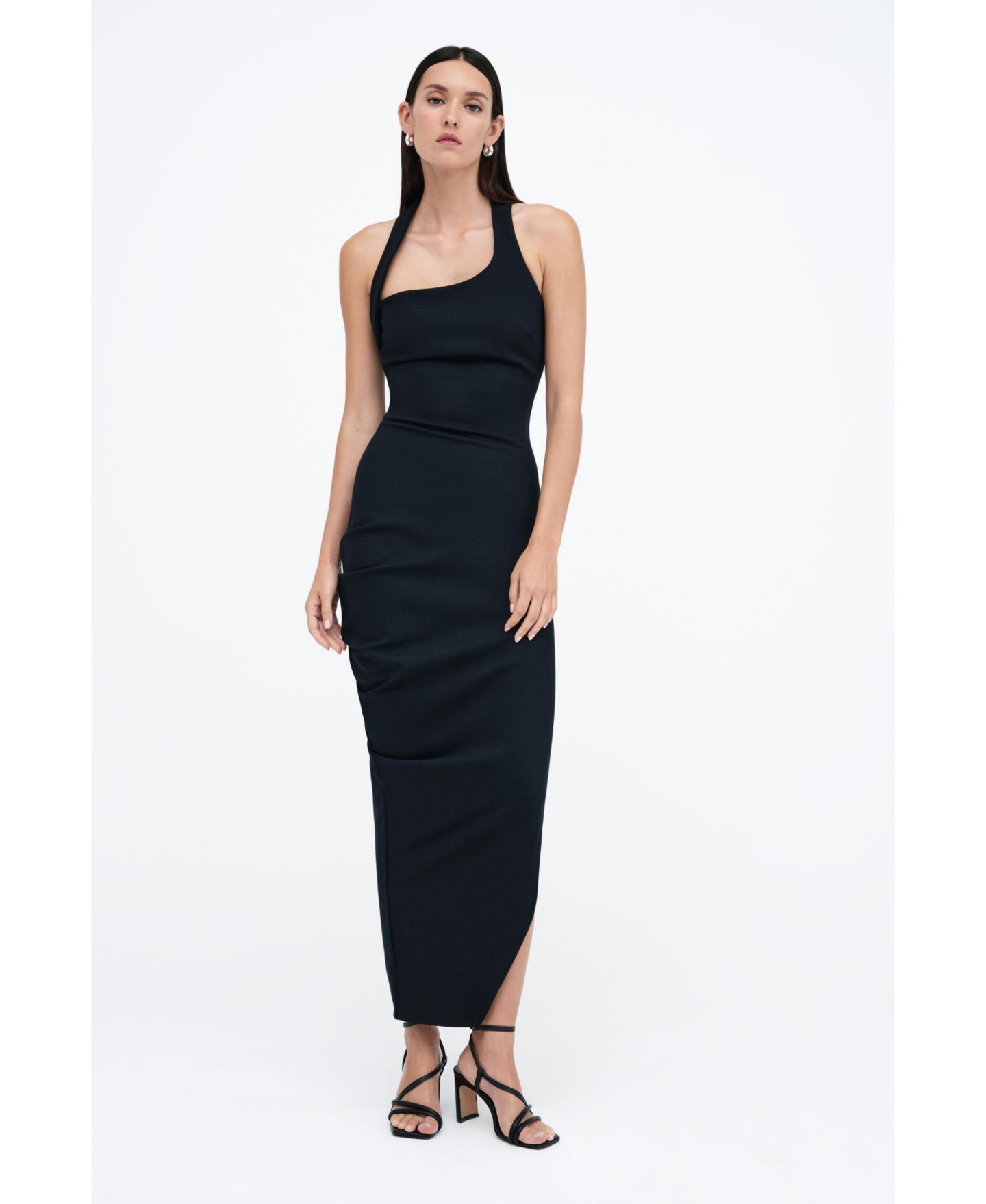 Женское платье Marcella Gallery Asymmetric-Drape Halter Open-Back Side-Slit Maxi, цвет: Чёрный — фото 1