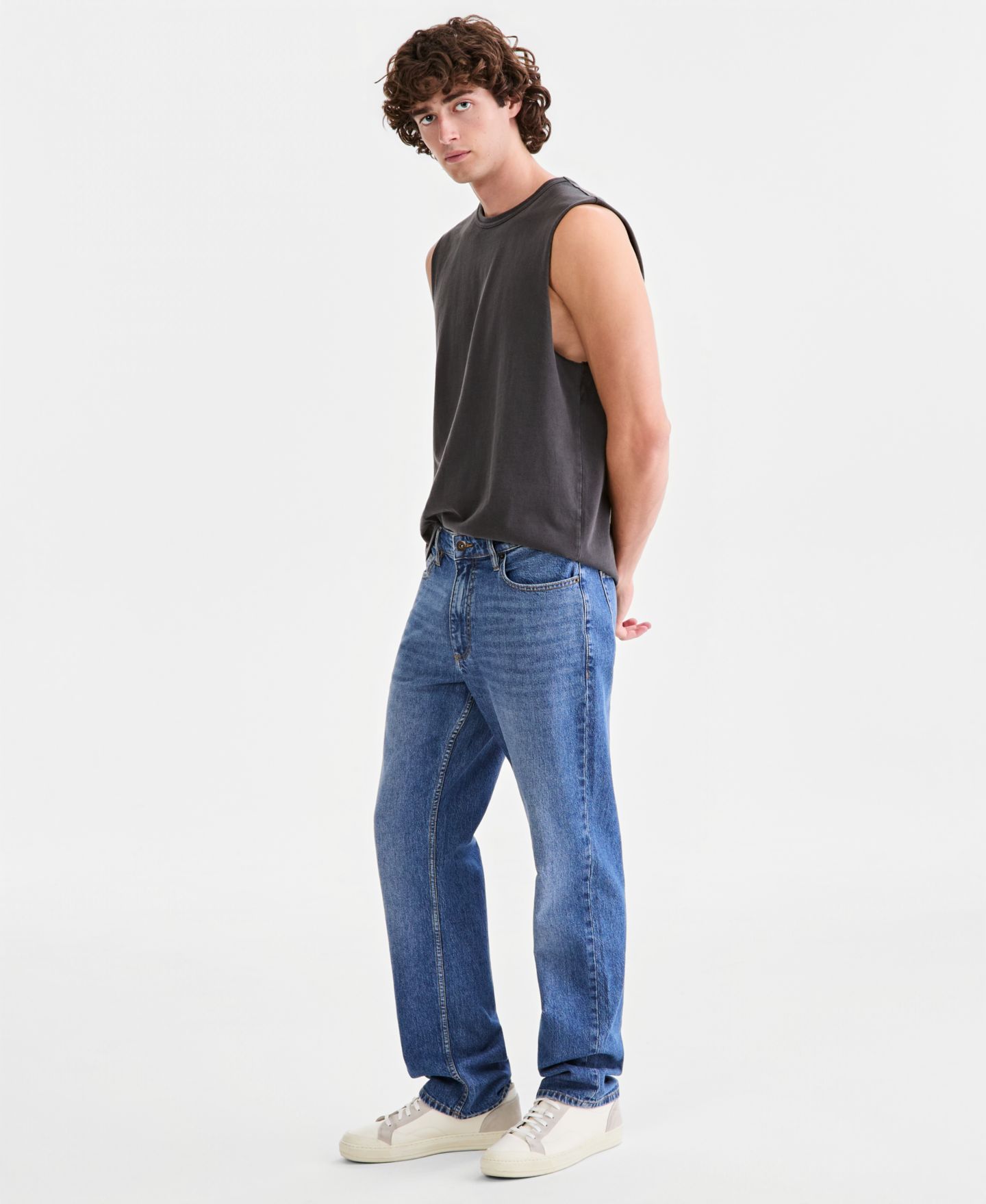 Мужские джинсы Sun + Stone Muse Straight-Fit, цвет: Варёный — фото 6