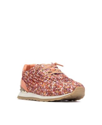 Women's Mesh Lace Up Sneakers