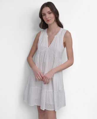 Women's  Sleeveless Eyelet V-Neck Tiered Pull-On Dress