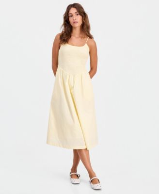 Petite Smocked Scoop Neck Sleeveless Midi Dress