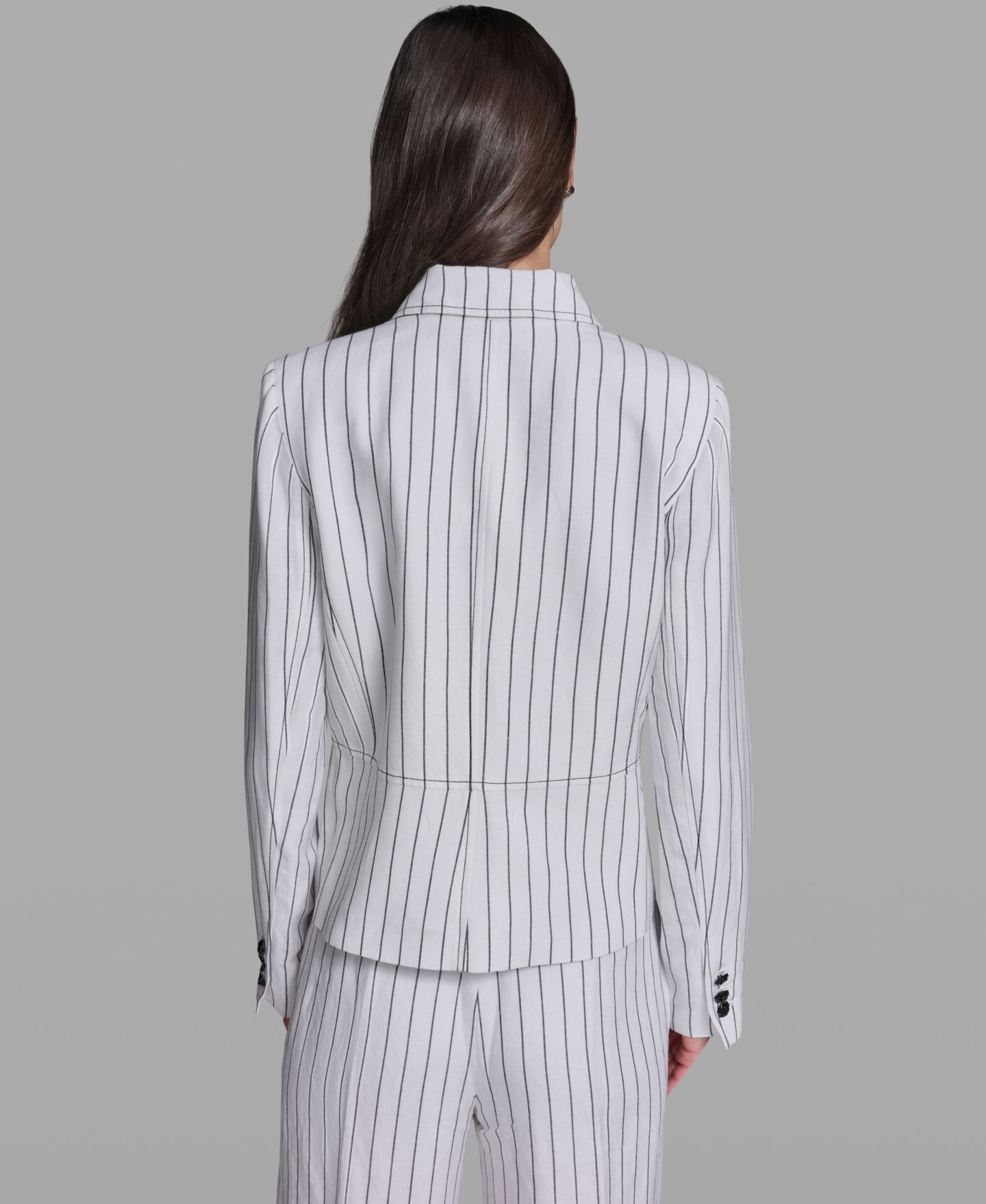 Женская куртка KARL LAGERFELD PARIS Linen-Blend Striped Collared, цвет: Белый / Чёрный — фото 5