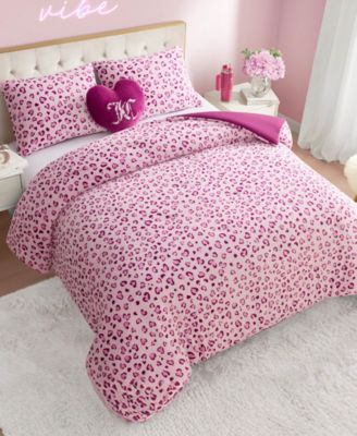 Plush Reversible Leopard Hearts 4-Pc. Comforter Set, King